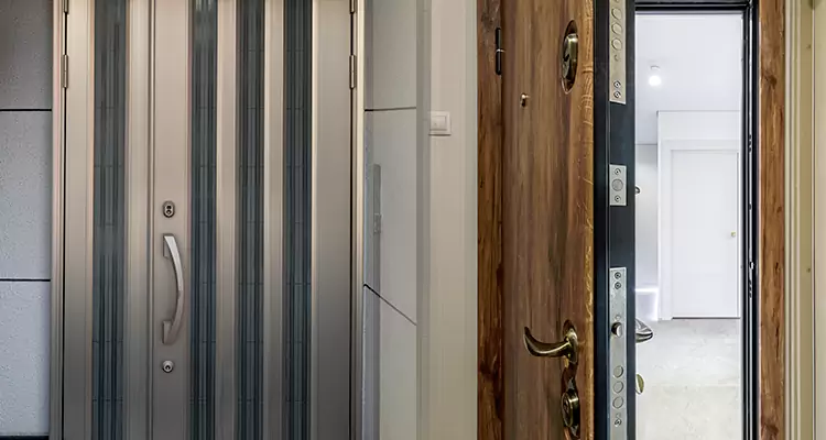 Burglar Proof Front Door Repair in Ferry Pass, FL