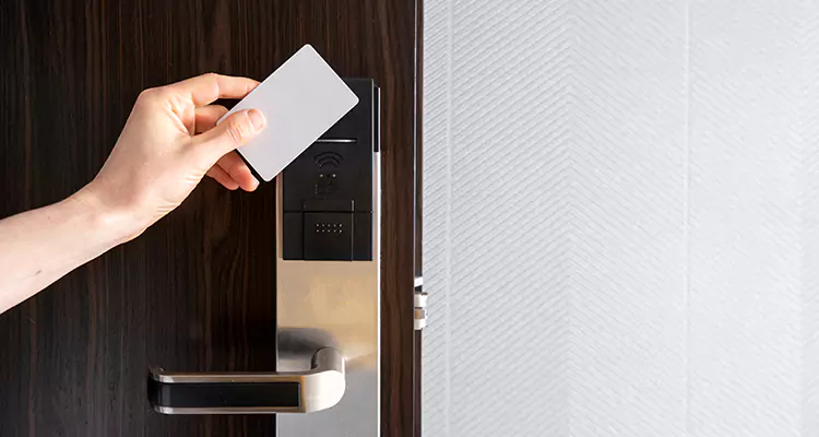 Why Choose Us for Hotel Keycard Lock Repair in Ferry Pass, FL?