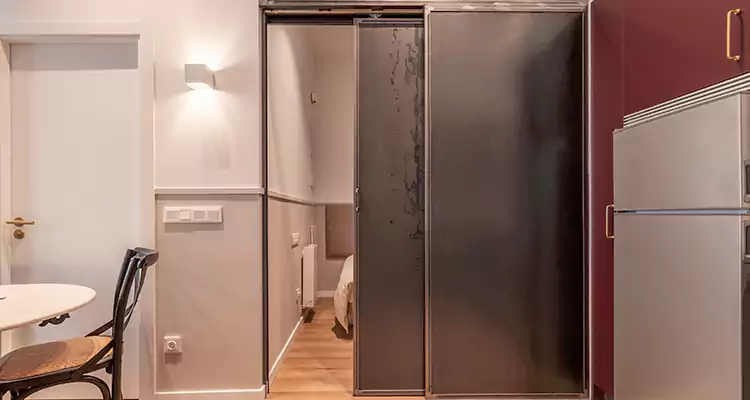 We Fix Closet Sliding Door in Ferry Pass, FL