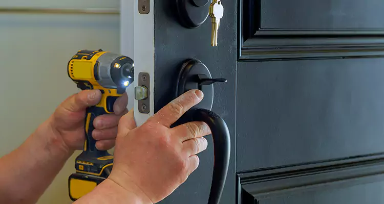 Comprehensive Door Lock Repair Services in Ferry Pass, FL