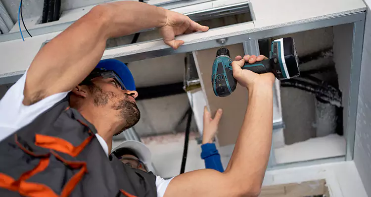 Emergency Overhead Door Repair in Ferry Pass, FL