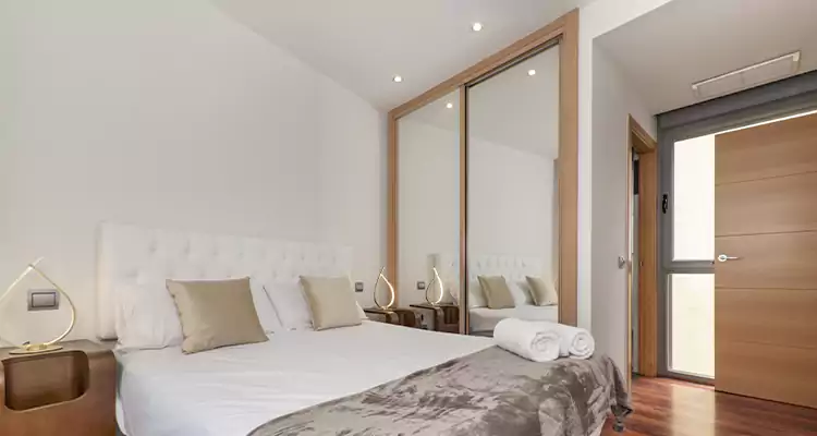 Sliding Wardrobe Door Mirror Replacement in Ferry Pass, FL